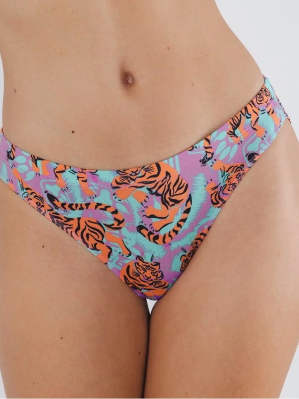 7️⃣3️⃣7️⃣Shinesty Women's Cheeky Underwear — Neon Tiger Print